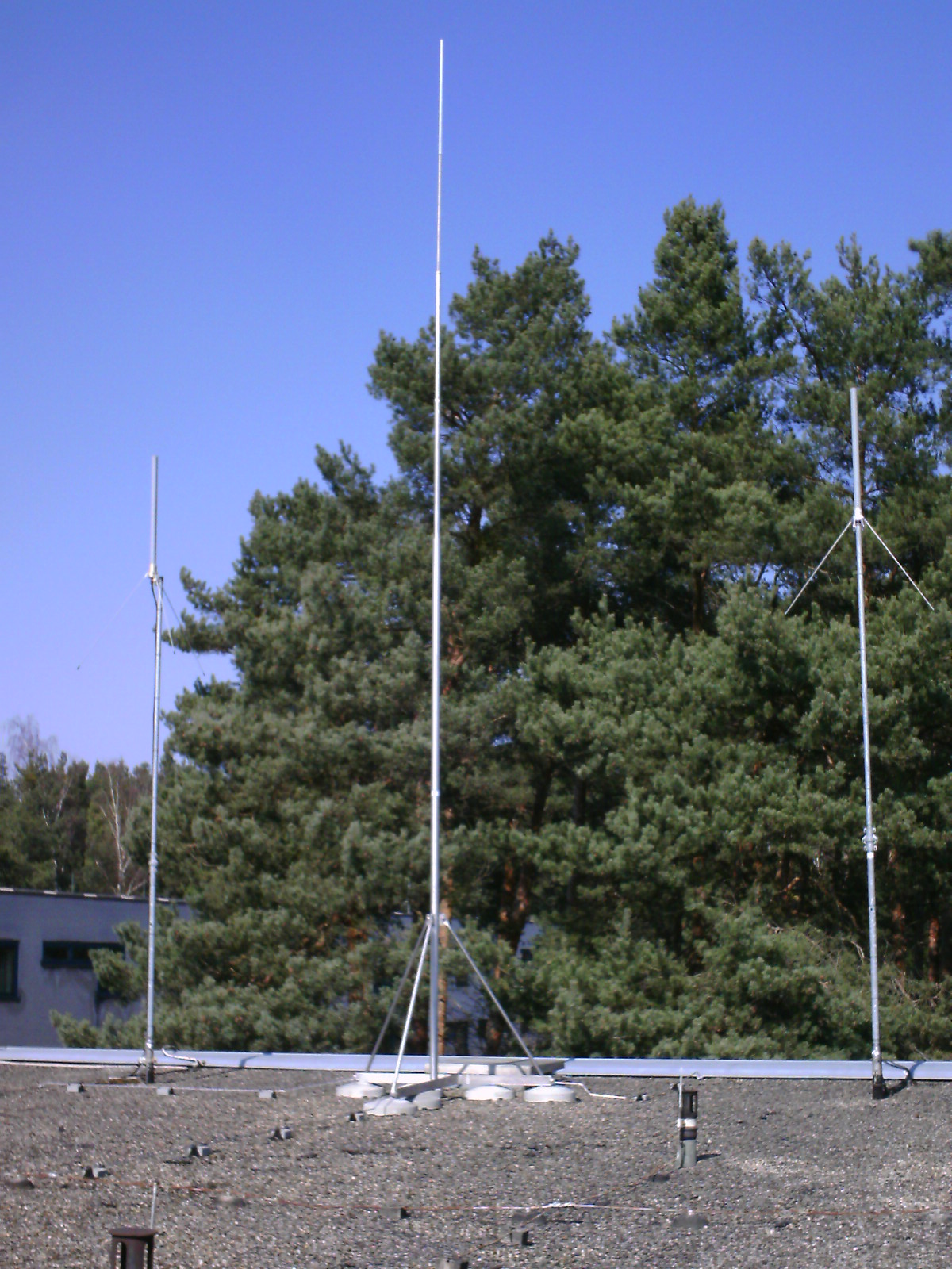  Isolierte Fangeinrichtung f�r Sendermasten